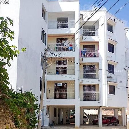 Lovely 1 Bedroom In Bamburi With Reliable Wifi Mombasa Exterior foto